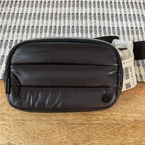 Lululemon Everywhere Belt Bag 1L Wunder Puff Shine NWT